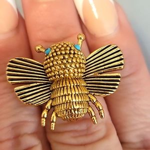 Kate Spade ♠️ Bee 🐝 ring 💍